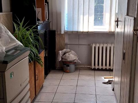 комерційна за адресою Білоруська вул., 30
