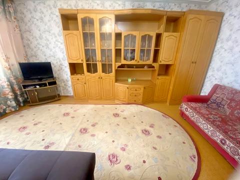 квартира по адресу Червоной Калины просп. (Владимира Маяковского), 40