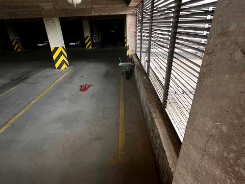 паркомісце за адресою Малоголосківська вул., 12в