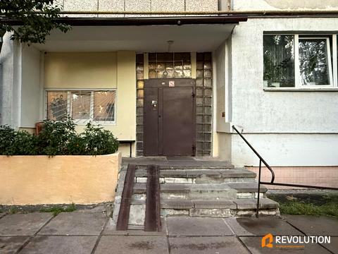квартира за адресою Князя Романа Мстиславича вул. (Генерала Жмаченка), 8