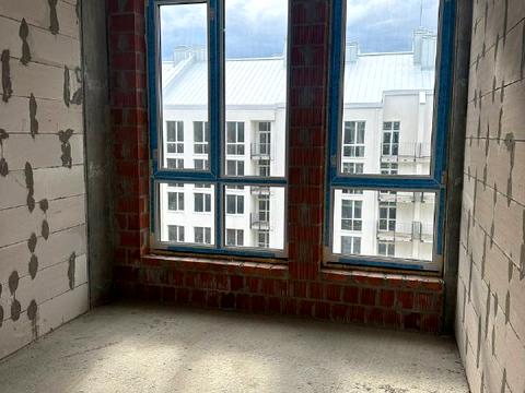 квартира по адресу Героев Майдана ул., 5