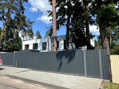 будинок за адресою Богдана Хмельницького бульв.