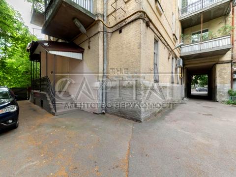 комерційна за адресою Тарасівська вул., 3-А