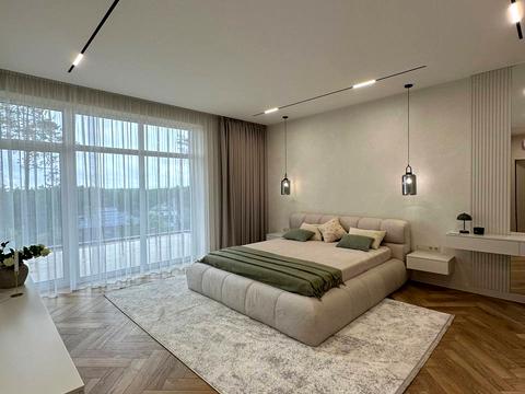 будинок за адресою Набережна вул.