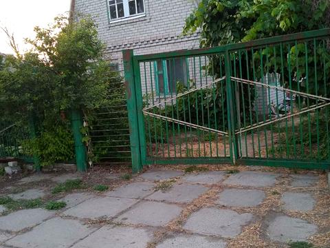 дом по адресу Центральна, 11