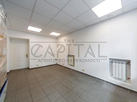 комерційна за адресою Тараса Шевченка бульв., 38