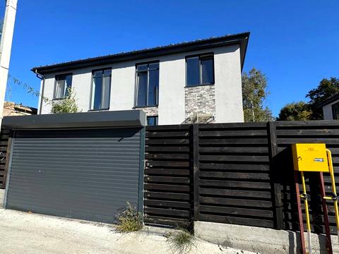 будинок за адресою Наталії Околітенко вул. (Ломоносова), 13