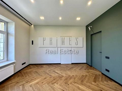 будинок за адресою Паламарчука вул.