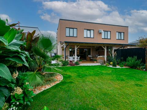 дом по адресу Легоцкого ул.