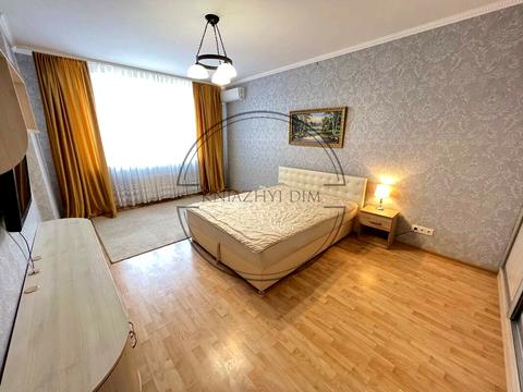 квартира по адресу Михаила Максимовича ул. (Трутенко Онуфрия), 3-Г