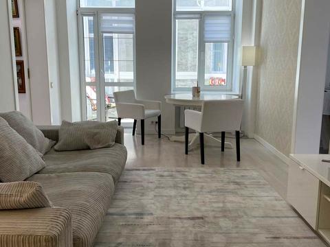 квартира по адресу Лютеранская ул., 8