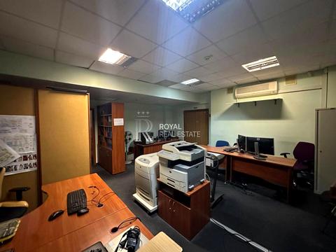 комерційна за адресою Кудрявський узвіз, 7