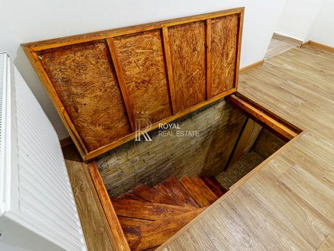 комерційна за адресою Володимира Самійленка вул. (Холмогорська), 17