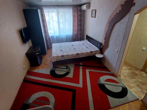 квартира за адресою Георгія Ґонґадзе вул. (Паризької Комуни), 7