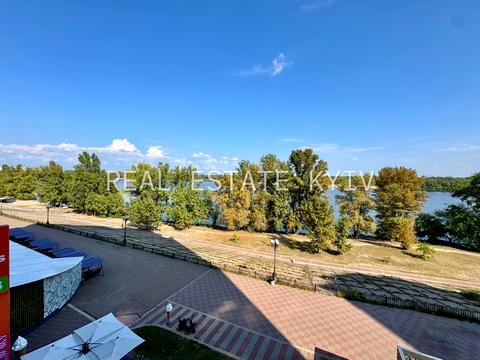 квартира за адресою Володимира Івасюка просп. (Героїв Сталінграду), 18б