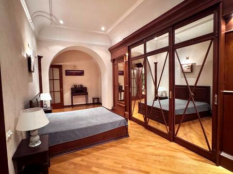 квартира за адресою Пастера вул., 32