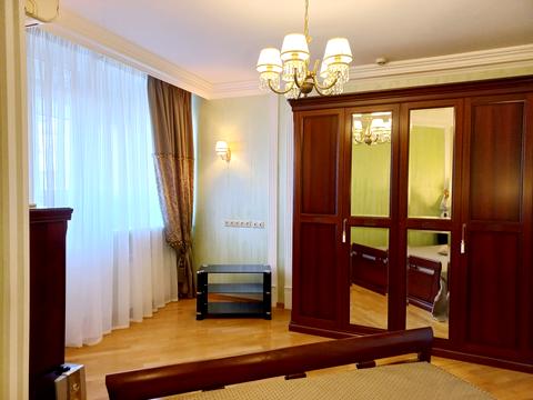 квартира за адресою Срібнокільська вул., 1