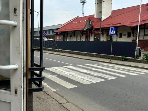 коммерческая по адресу Зализничная ул., 31