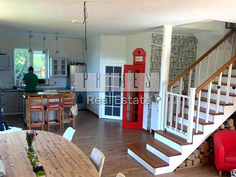 дом по адресу Молодіжна ул.