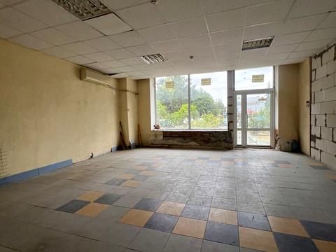 комерційна за адресою Варненська вул., 7