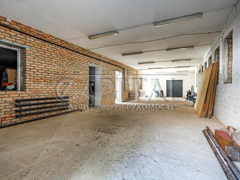 комерційна за адресою шкільна, 25