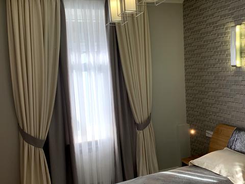 квартира за адресою Богдана Гаврилишина вул. (Ванди Василевської), 14