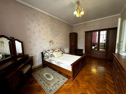 квартира за адресою Івана Франка вул., 33