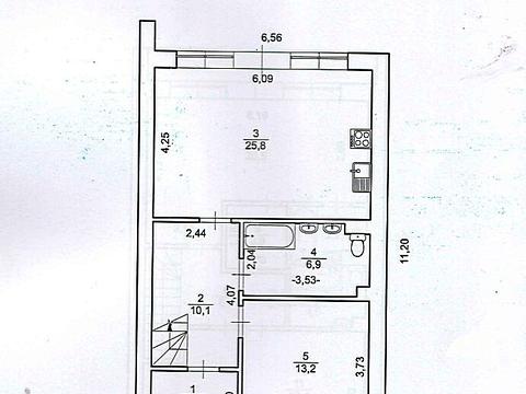 будинок за адресою Травнева вул.