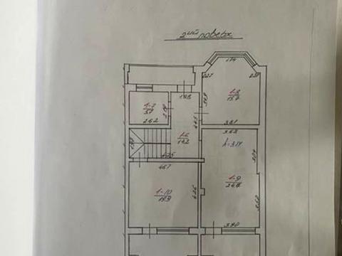 будинок за адресою Курортна, 8