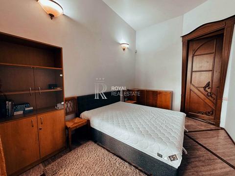 квартира за адресою Бульварно-Кудрявська вул. (Воровського), 19