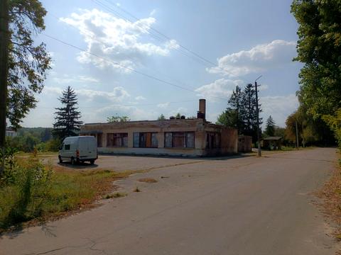 комерційна за адресою Заводська, 11