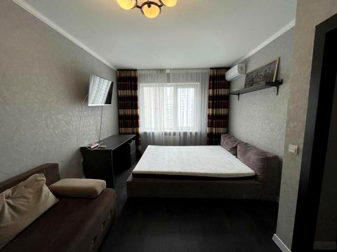 квартира за адресою Бориса Гмирі вул., 12-Б