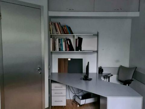 коммерческая по адресу Соборная пл. (Октябрьская), 8