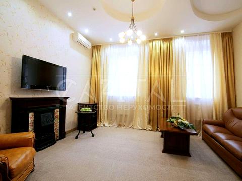 комерційна за адресою Петра Сагайдачного вул., 21