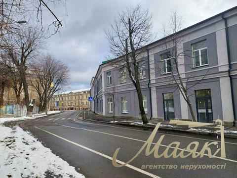 коммерческая по адресу Лаврская ул. (Январского восстания), 16-В
