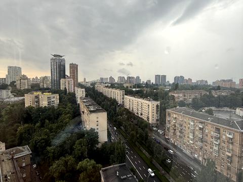 комерційна за адресою Мечникова вул. (Кловський), 2