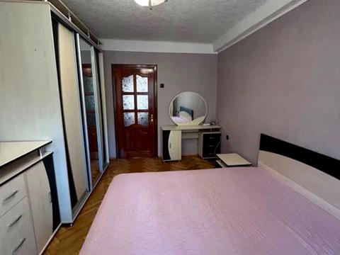 квартира за адресою Литвиненко-Вольгемут вул., 1-Б