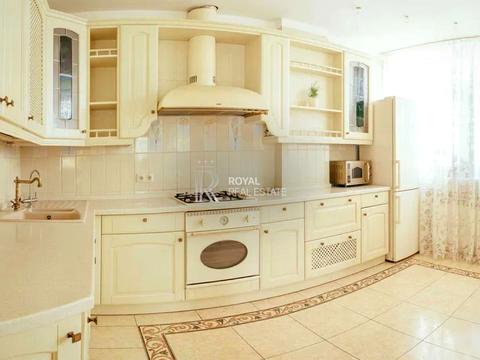 квартира за адресою Івана Мазепи вул. (Січневого Повстання), 3