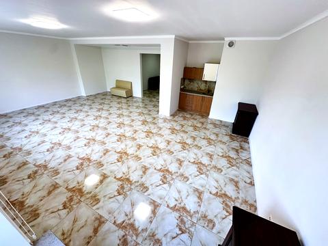 комерційна за адресою Інститутська вул., 18-А