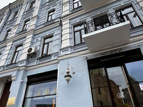 комерційна за адресою Фролівська вул., 1/6