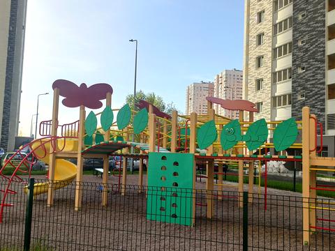 квартира за адресою Ревуцького вул., 54