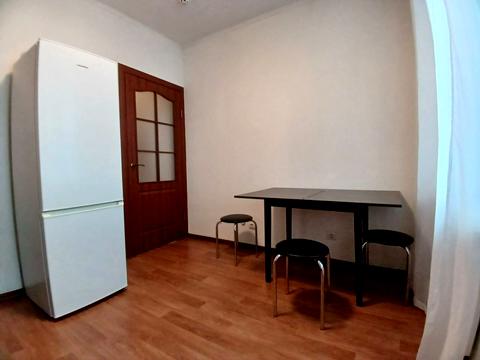 квартира за адресою Софії Русової вул., 7