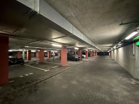 квартира за адресою Набережно-Рибальська вул., 27
