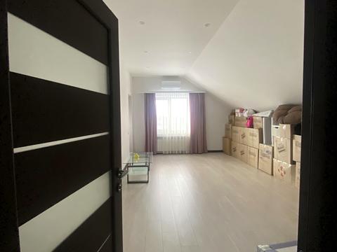 будинок за адресою Довженко