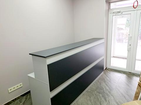 комерційна за адресою Садова вул., 1-В к1