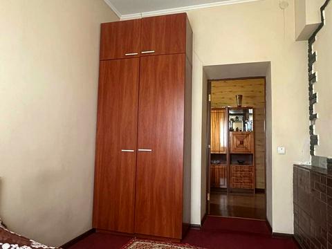 дом по адресу Космонавтів, 21