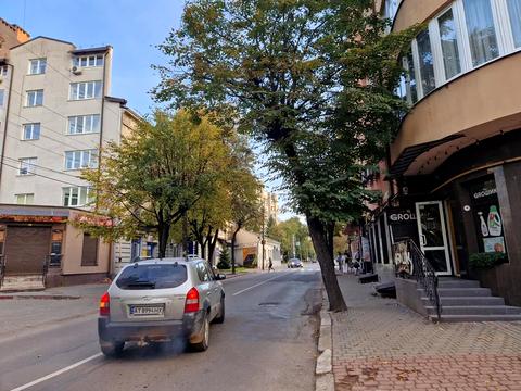 квартира за адресою Євгена Коновальця вул., 102 а