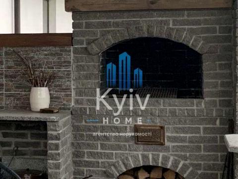 будинок за адресою вул Космонавтів
