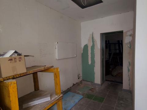 комерційна за адресою Академічна вул., 58