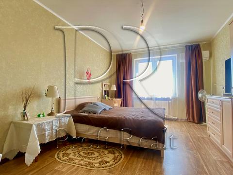 квартира за адресою Сергія Данченка вул., 1